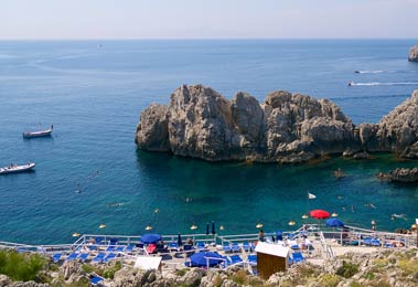 Faro di Punta Carena